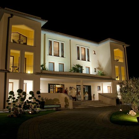 Best Western Premier Villa Fabiano Palace Hotel Rende Exterior foto